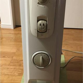 デロンギ DeLonghi オイルヒーター L字型フラットフィン