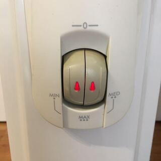 デロンギ DeLonghi オイルヒーター L字型フラットフィンの画像