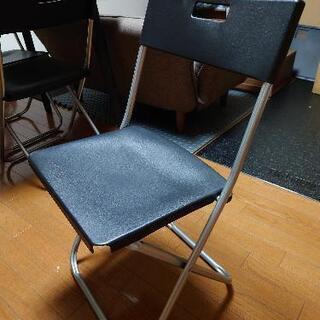 引取り限定　イケア　ダイニングテーブルの画像