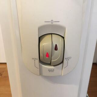 デロンギ DeLonghi オイルヒーター L字型フラットフィンの画像