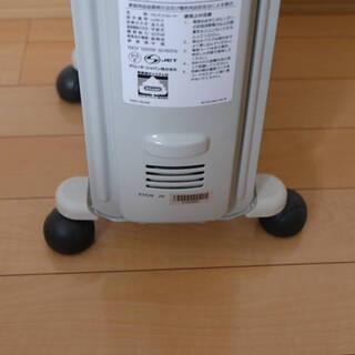 デロンギ オイルヒーター HJ0812 De'Longhiの画像