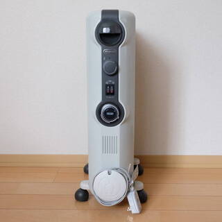 デロンギ オイルヒーター HJ0812 De'Longhiの画像