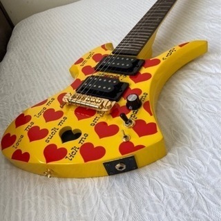 hideさんミニギターの画像