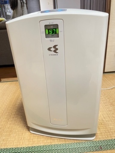 ダイキン　MCK70N-W 加湿空気清浄機