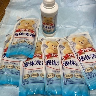 値下げ❗️【未使用品】ファーファ液体洗剤本体1➕詰め替え6