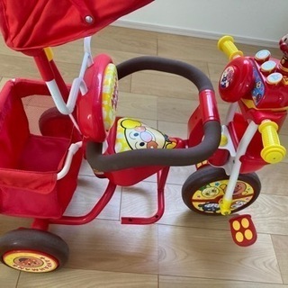 美品　アンパンマン 三輪車 赤 アンパンマン三輪車
