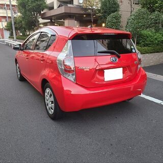 アクアS　スマートエントリーPKG　H25　車検5/12　走行93000ｋ　純正ＳＤナビ＆フルセグＴＶ　カラーバックカメラ　ＥＴＣ　スマートキーの画像