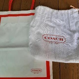 COACH 折り畳み財布👛 本革紺色の画像