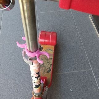 ミニー ディズニー　MINNIE MOUSE キックスケーターの画像