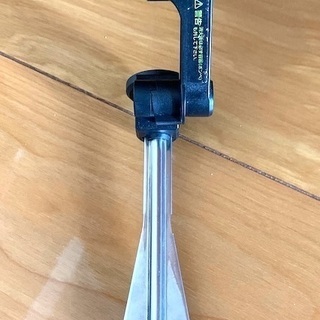 アウトドア５点セット（携帯用冷蔵保温庫、フィールドチャッカー、カセットコンロ、ザル付きトレー、レジャーマット2枚）の画像