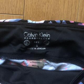 Calvin Klein スポーツタイツ2着（中古）の画像