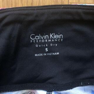 Calvin Klein スポーツタイツ2着（中古）の画像