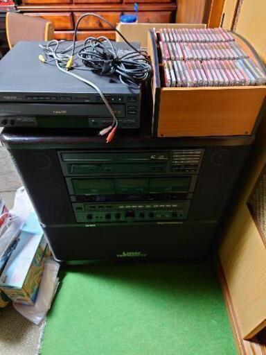 レーザーディスクカラオケとビデオCDのセット