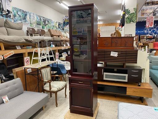 時代は流れても気品は変わらず！【愛品館 江戸川店】カリモク　Karimoku　飾り棚　スリムキャビネット　キャビネット　「お問い合わせ番号：155-018098-007」　配送可＆代引き配送可