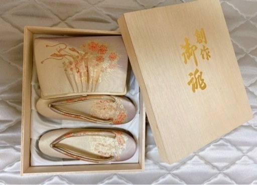 和服用　ハンドバッグと草履