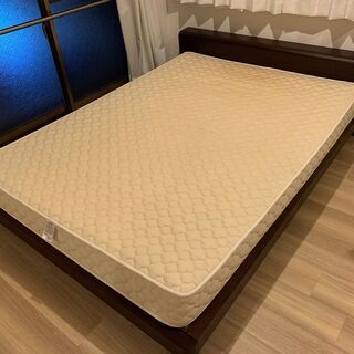 【秋田市・無償】ダブルベッドをお譲りします
