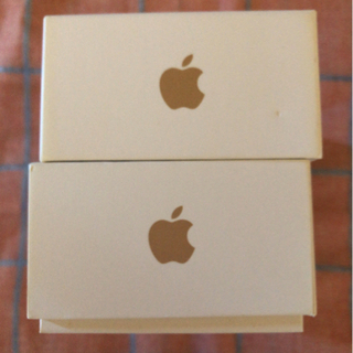 iPhone6s 空箱 2つセットの画像