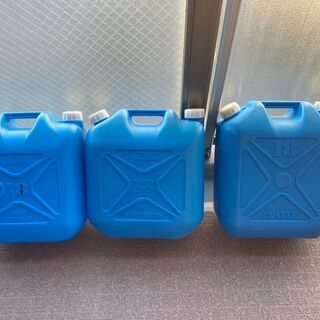 灯油ポリタンク(18L)　差し上げます