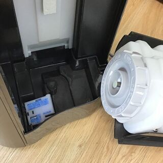 ✨🔔期間限定・特別価格🔔✨加湿空気清浄機　SHARP KC-J50 2019年製の画像