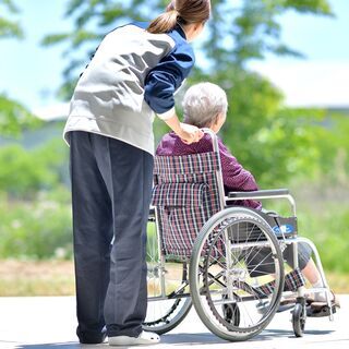 【介護未経験の方にピッタリ♪】週4日♪遅番1シフト固定OK！！＠南甲府駅の画像
