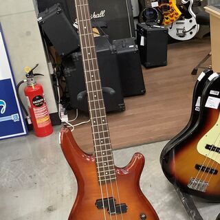 【YAMAHA】☆ジャンクエレキベース販売中！