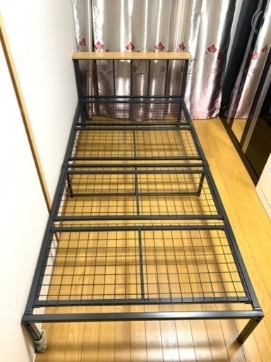 シングル棚付パイプベッド ➕3990円ニトリsサイズ三折マットレス　セット