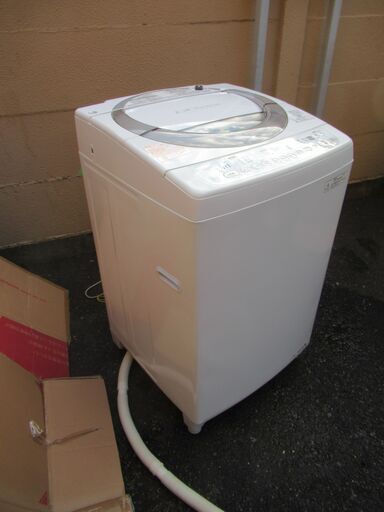 世田谷区近辺配送可能　正常作動品　2013年製　東芝 7．0kg全自動洗濯機 　ホワイト AW-70DME1(W)　エディオンオリジナル