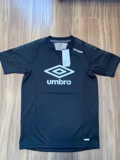 値下げ！新品未使用！umbro アンブロ Tシャツ