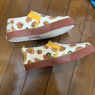 スリッポン 21cm グラグラの画像