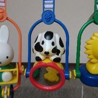 ミッフィー ベビージム( miffy ビジージム デラックス)の画像