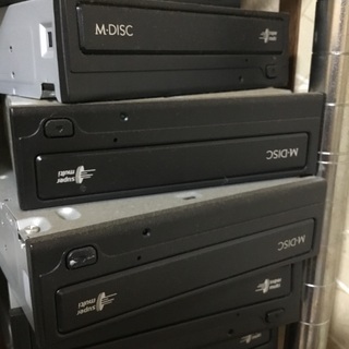 ジャンク品DVDマルチドライブ、プリンター、パソコン等の画像