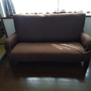 ３人掛けソファー
