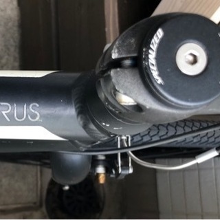 SPECIALIZED（スペシャライズド） SIRRUS（シラス）2016年式 Sサイズ 一部パーツはほぼ新品の画像