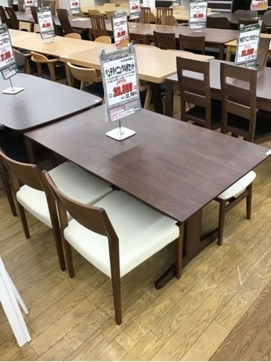 KJ-52【ご来店頂ける方限定】ベンチダイニング4点セット　ウォールナット材