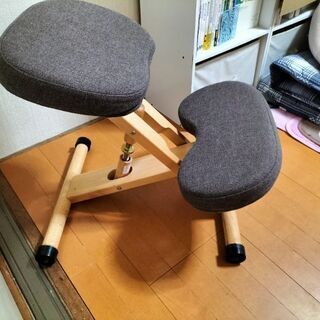 バランスチェア　子供向けですが大人も可。