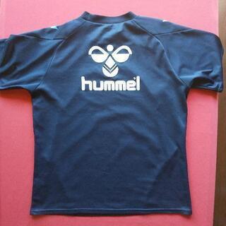 hummelのTシャツです。の画像