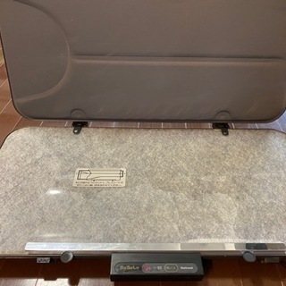 ズボンプレッサー panasonic BaSaLaの画像