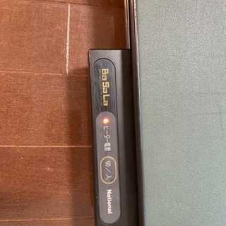 ズボンプレッサー panasonic BaSaLaの画像