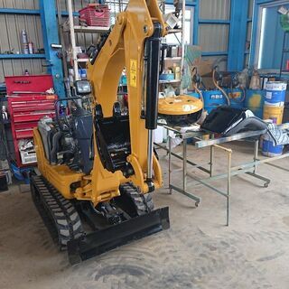 体験入店しませんか　構内作業 建設機械のレンタル店🎵の画像
