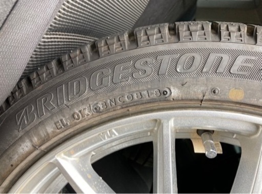 SCHNEIDER☆シュナイダー☆17インチアルミ＆2018年製バリ山スタッドレス4本セット☆215/45R17☆PCD114.3☆5