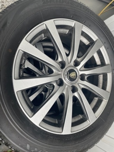 スタッドレスタイヤ  ホイール付