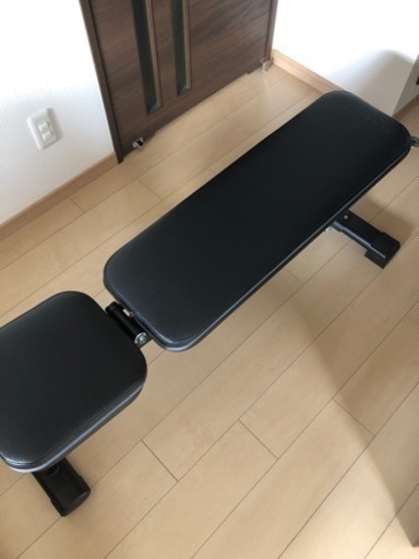 リーディングエッジ　ダンベルベンチ