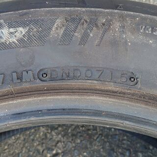 値下げしました。17インチタイヤ215/55R17 x1本