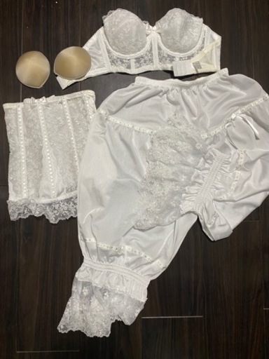 セモア　ブライダルインナーC70/64/M