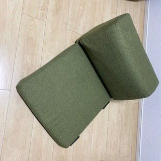 ネット決済  受け取り希望  早い者勝ち家具を一新するので格安ローソファーの画像