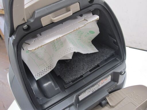 新生活！15400円 パナソニック 紙パック式クリーナー 掃除機 2020年製 吸込仕事率600W MC-PK21G