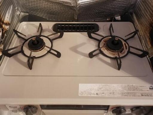 【3000円】ガスコンロ　お取りに来ていただける方お願い致します