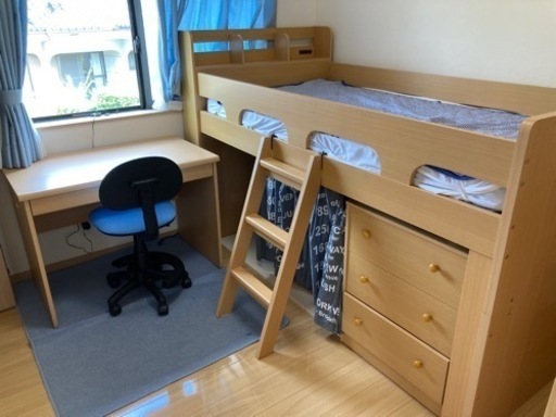 ロフトベット　机　タンス
