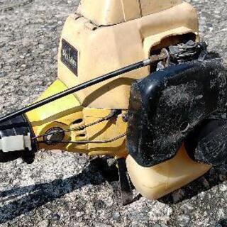 草払機　草刈機　ロビン　NB262 26cc 整備清掃済の画像