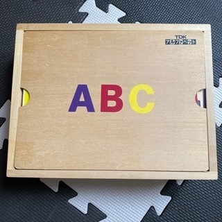 アルファベット積み木（美品）の画像